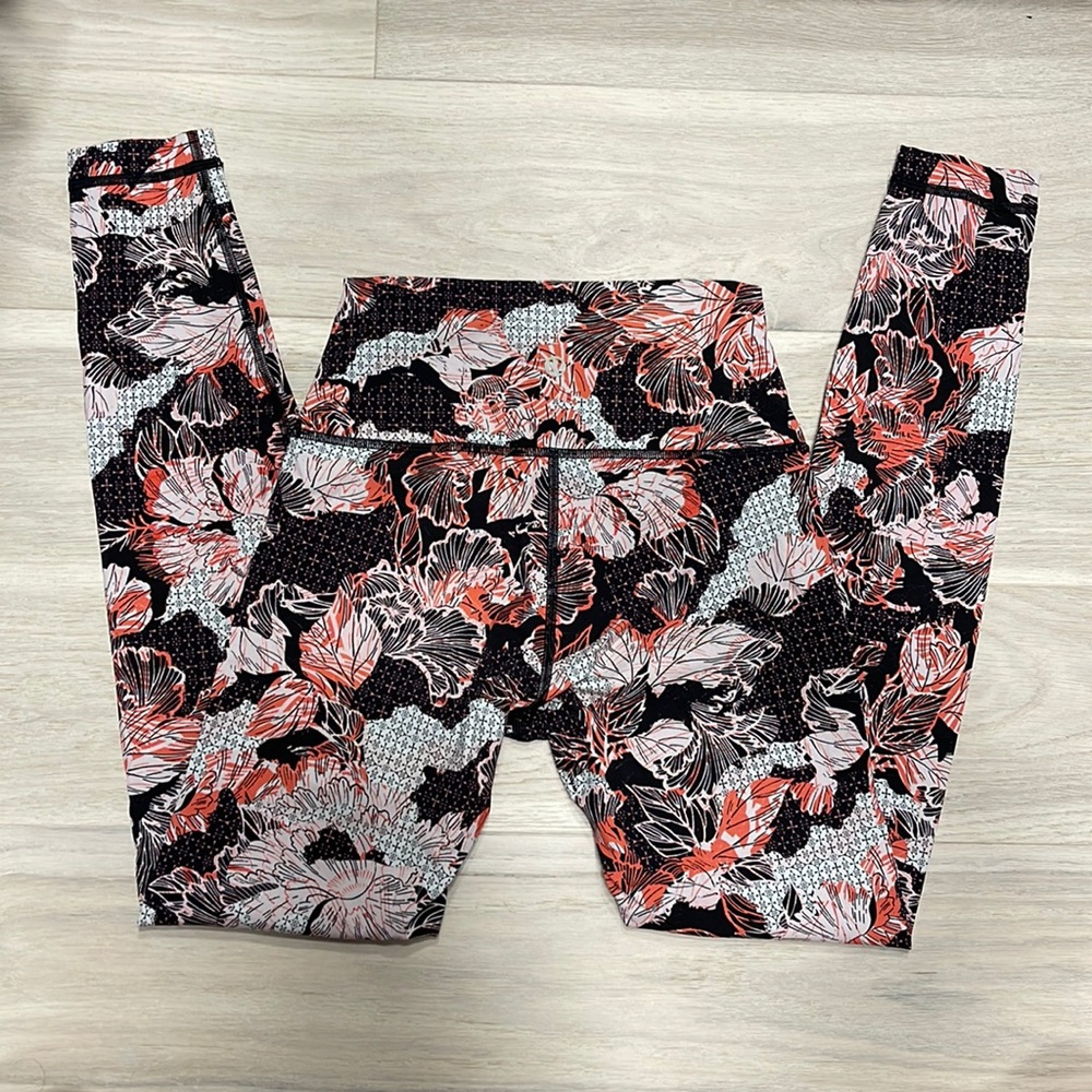 Lululemon Wunder Under high rise